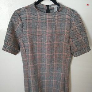 H&M Houndstooth Plaid Dress